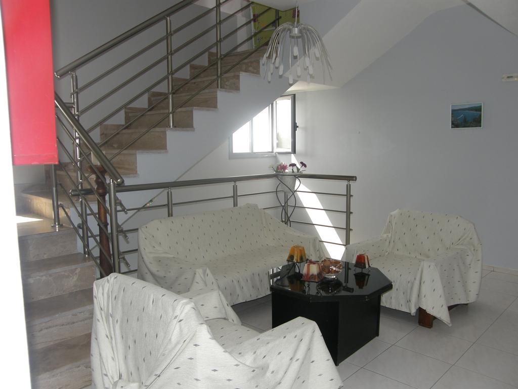 Megim Hotel Палеохора Екстер'єр фото